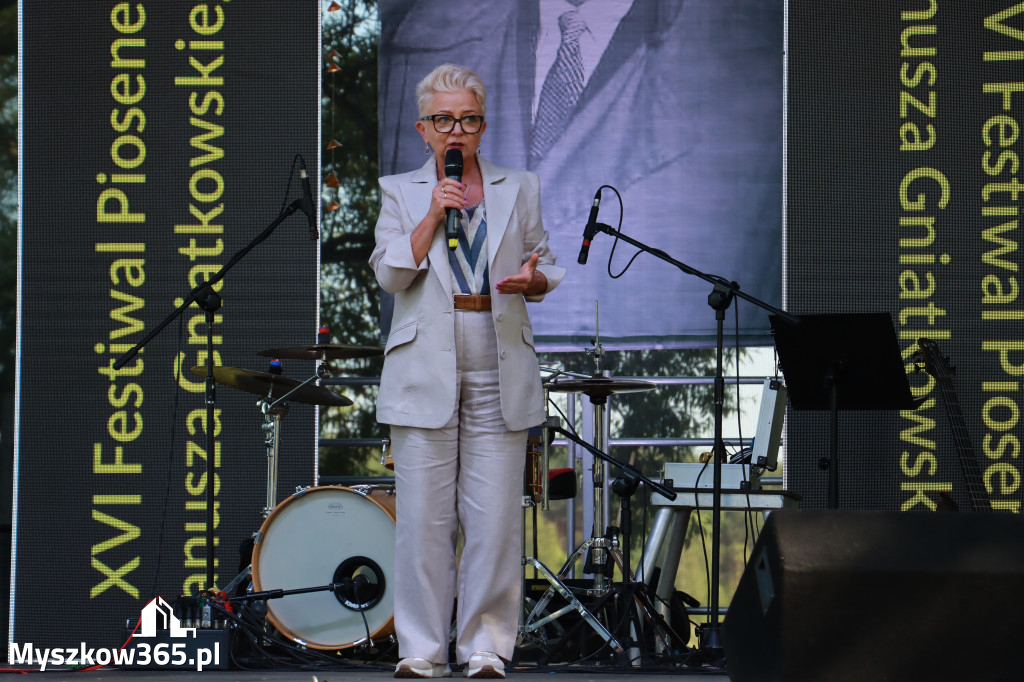 Fotorelacja I: XVI Ogólnopolski Festiwal Piosenek Janusza Gniatkowskiego w Poraju