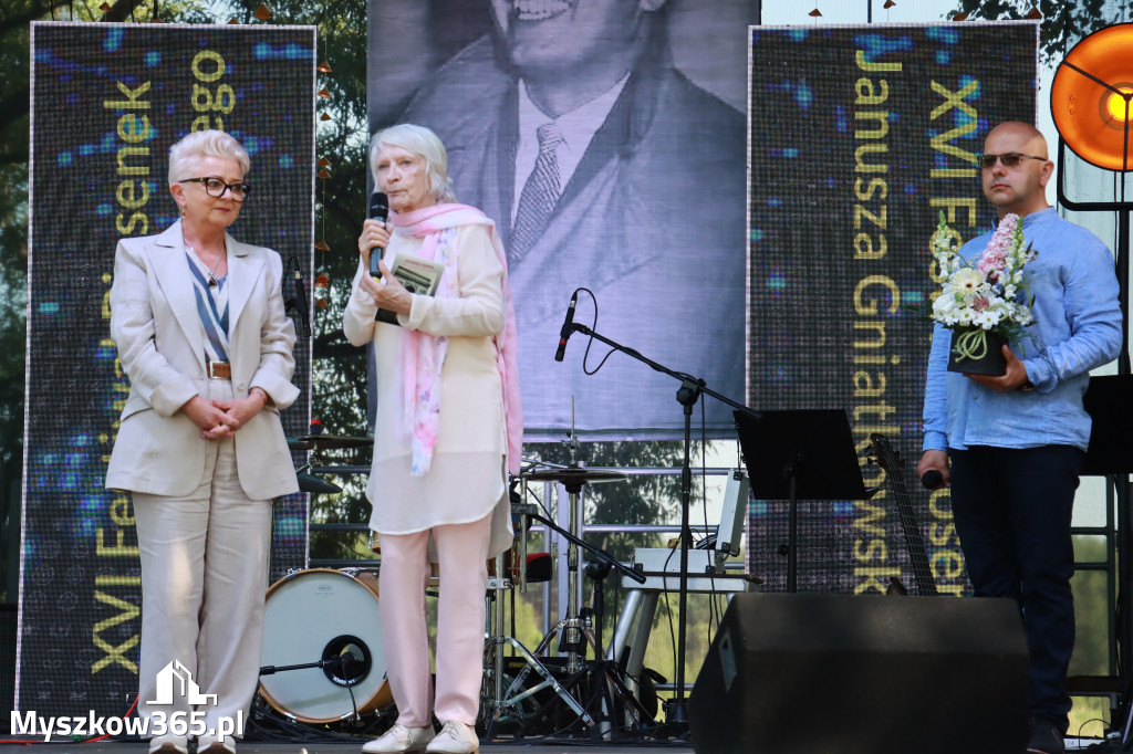 Fotorelacja I: XVI Ogólnopolski Festiwal Piosenek Janusza Gniatkowskiego w Poraju