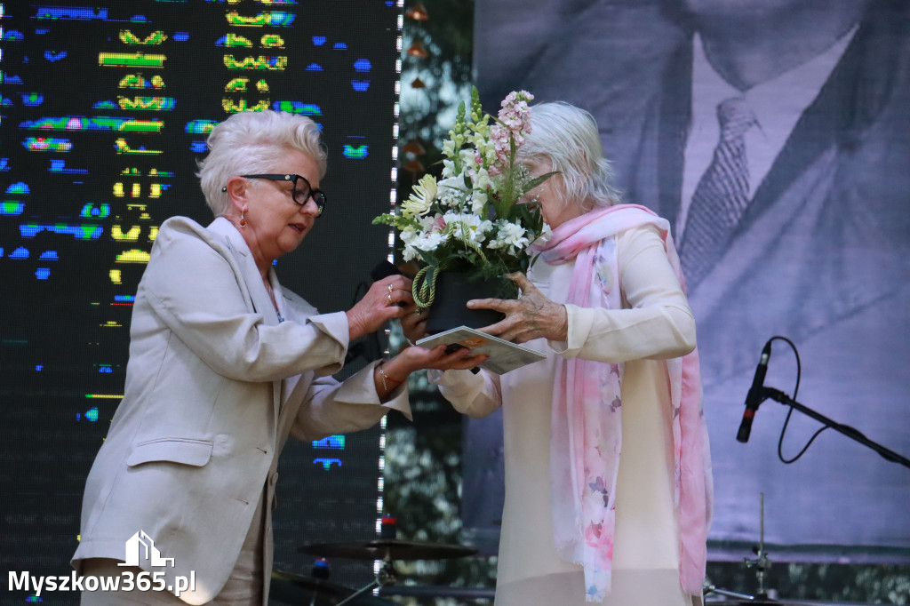 Fotorelacja I: XVI Ogólnopolski Festiwal Piosenek Janusza Gniatkowskiego w Poraju