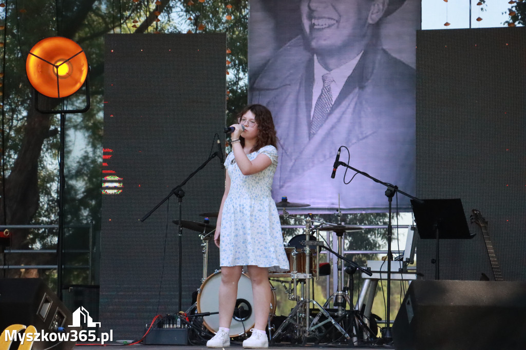 Fotorelacja I: XVI Ogólnopolski Festiwal Piosenek Janusza Gniatkowskiego w Poraju