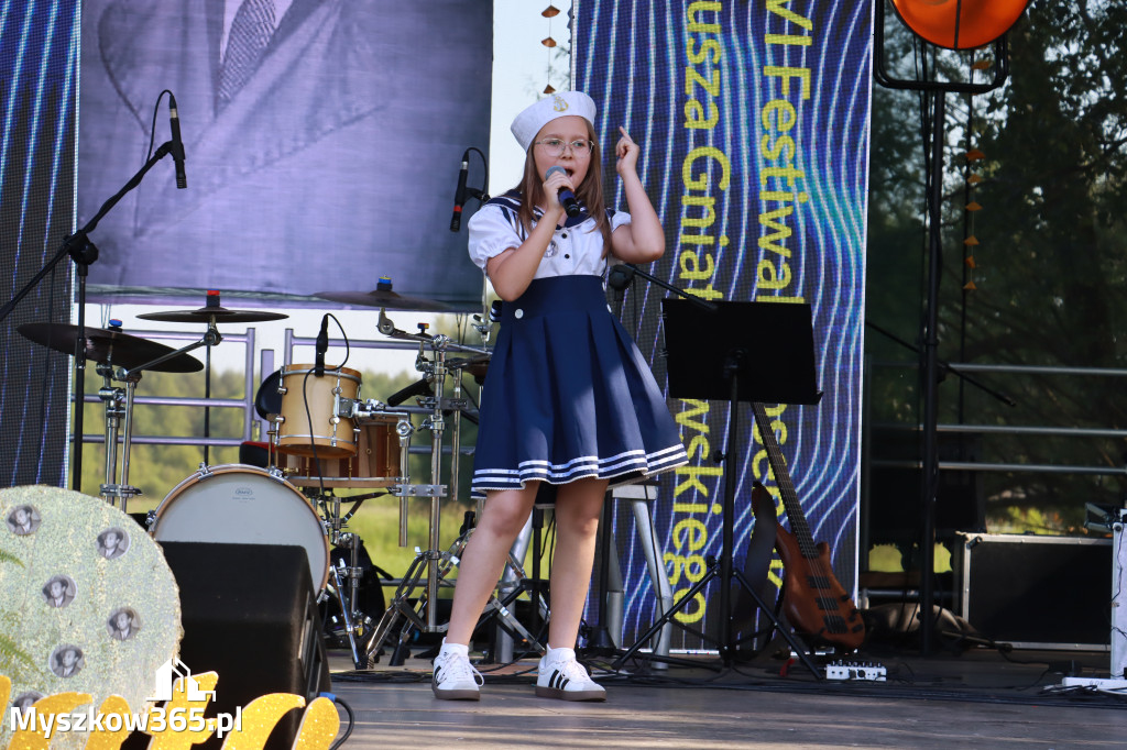 Fotorelacja I: XVI Ogólnopolski Festiwal Piosenek Janusza Gniatkowskiego w Poraju