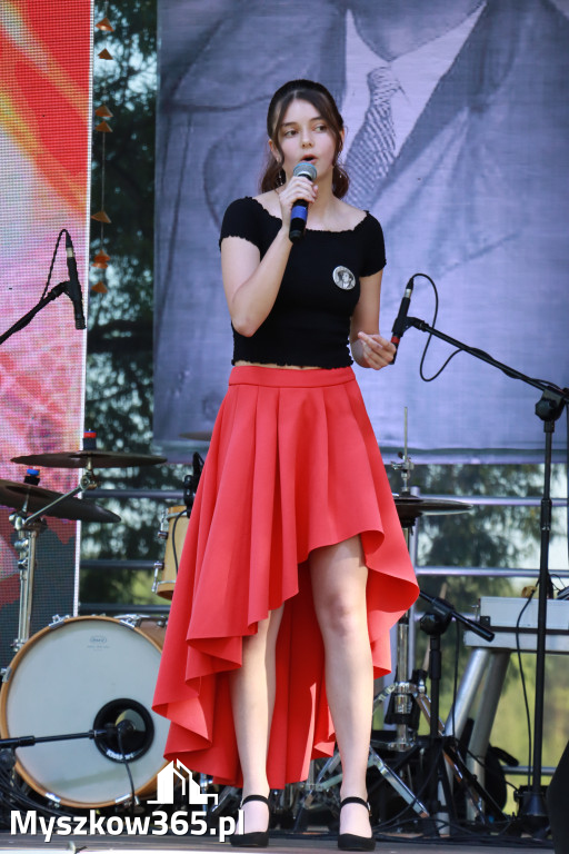 Fotorelacja I: XVI Ogólnopolski Festiwal Piosenek Janusza Gniatkowskiego w Poraju