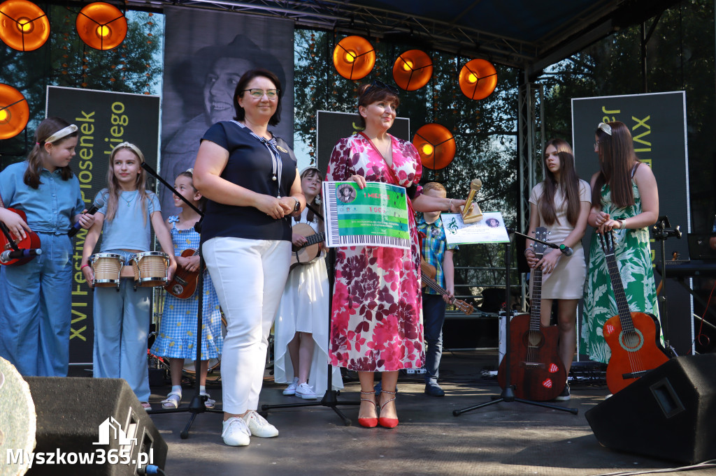 Fotorelacja I: XVI Ogólnopolski Festiwal Piosenek Janusza Gniatkowskiego w Poraju