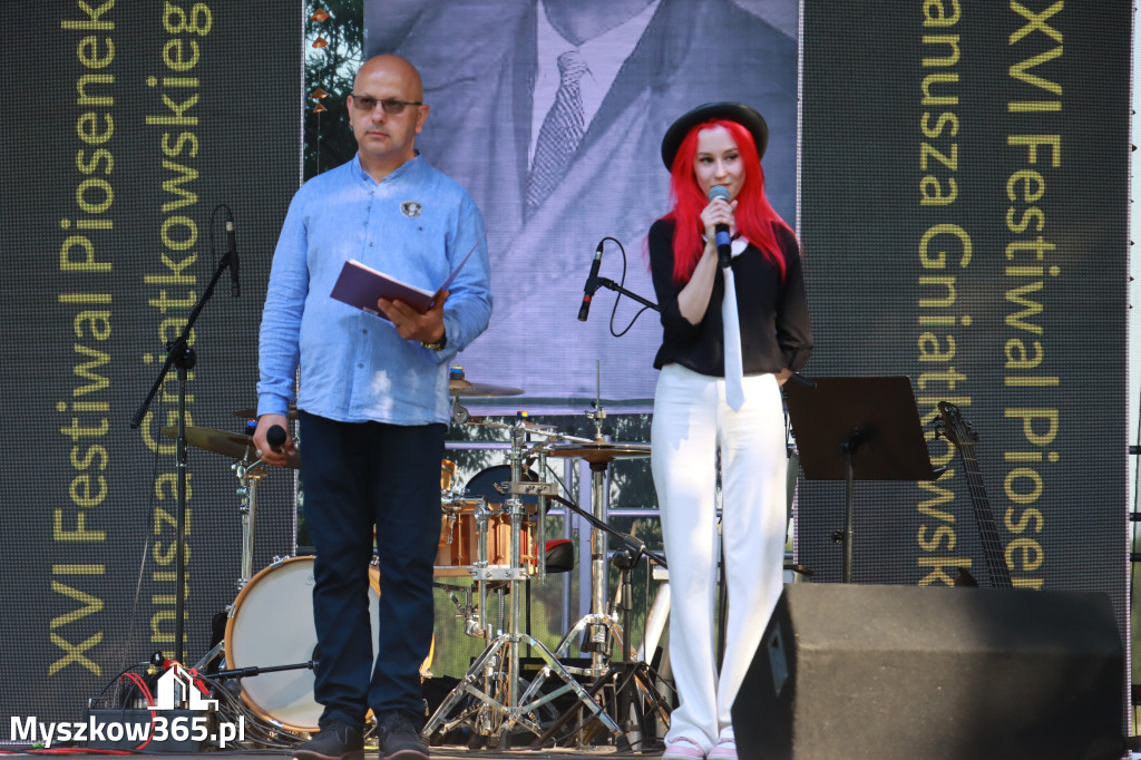 Fotorelacja I: XVI Ogólnopolski Festiwal Piosenek Janusza Gniatkowskiego w Poraju