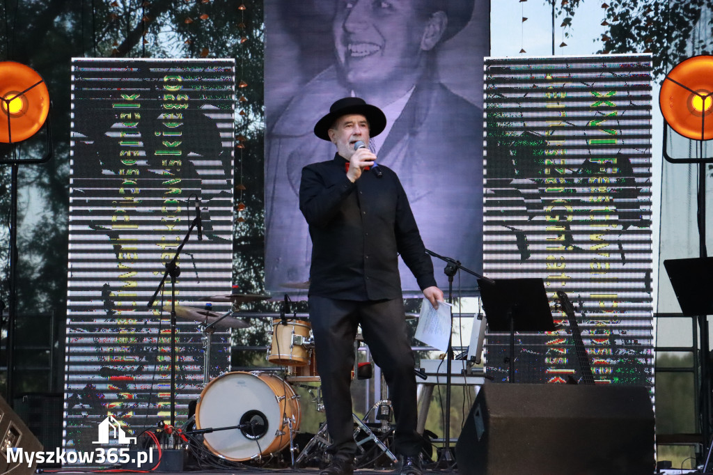 Fotorelacja I: XVI Ogólnopolski Festiwal Piosenek Janusza Gniatkowskiego w Poraju