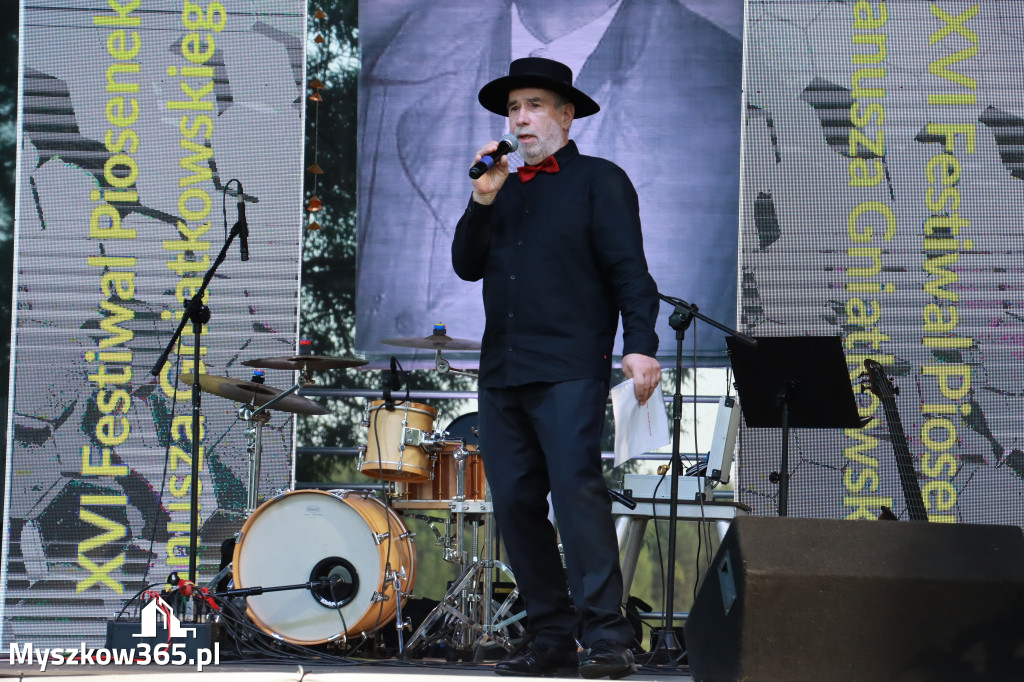 Fotorelacja I: XVI Ogólnopolski Festiwal Piosenek Janusza Gniatkowskiego w Poraju
