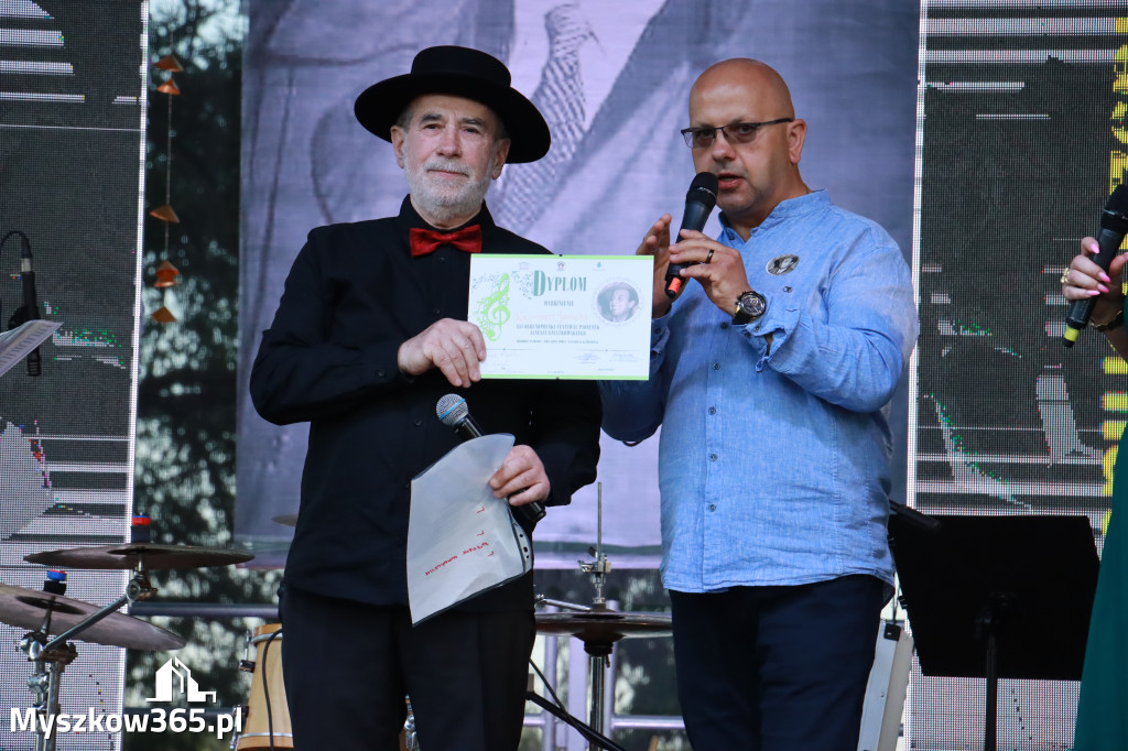 Fotorelacja I: XVI Ogólnopolski Festiwal Piosenek Janusza Gniatkowskiego w Poraju