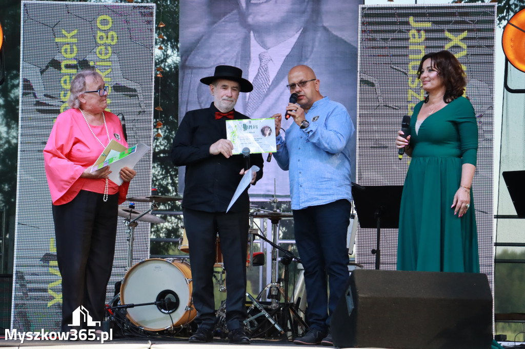 Fotorelacja I: XVI Ogólnopolski Festiwal Piosenek Janusza Gniatkowskiego w Poraju