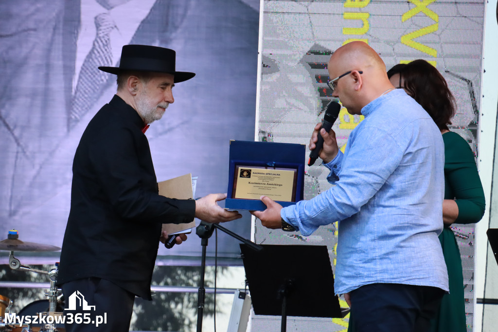 Fotorelacja I: XVI Ogólnopolski Festiwal Piosenek Janusza Gniatkowskiego w Poraju