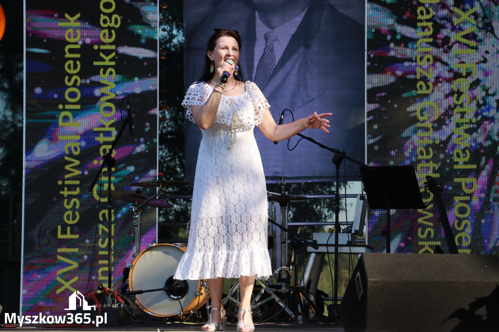 Fotorelacja I: XVI Ogólnopolski Festiwal Piosenek Janusza Gniatkowskiego w Poraju
