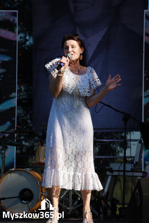 Fotorelacja I: XVI Ogólnopolski Festiwal Piosenek Janusza Gniatkowskiego w Poraju