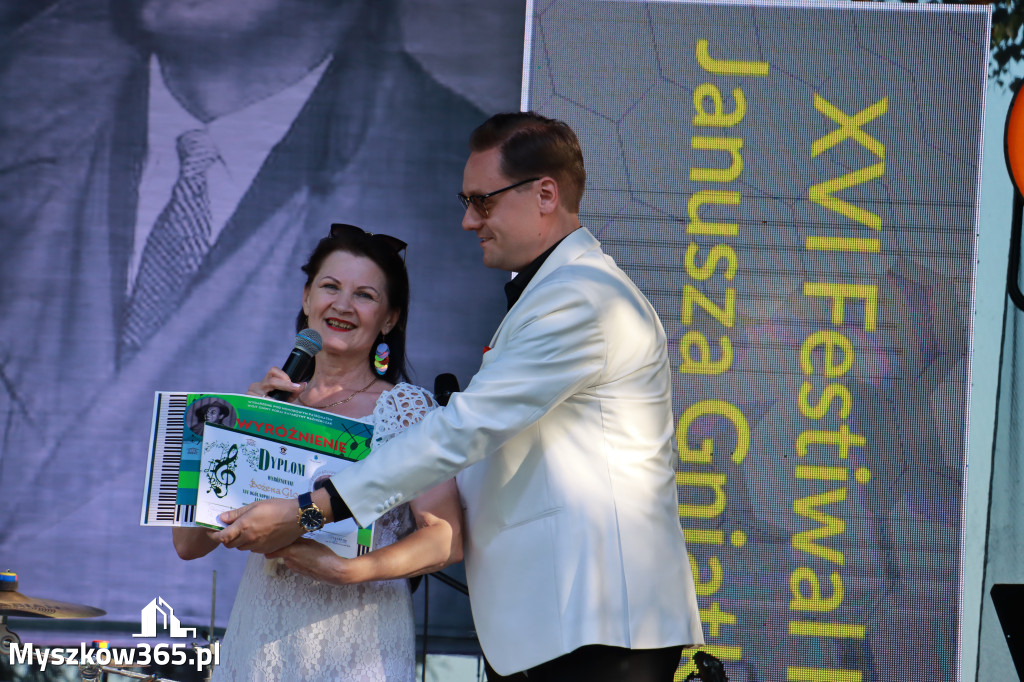 Fotorelacja I: XVI Ogólnopolski Festiwal Piosenek Janusza Gniatkowskiego w Poraju