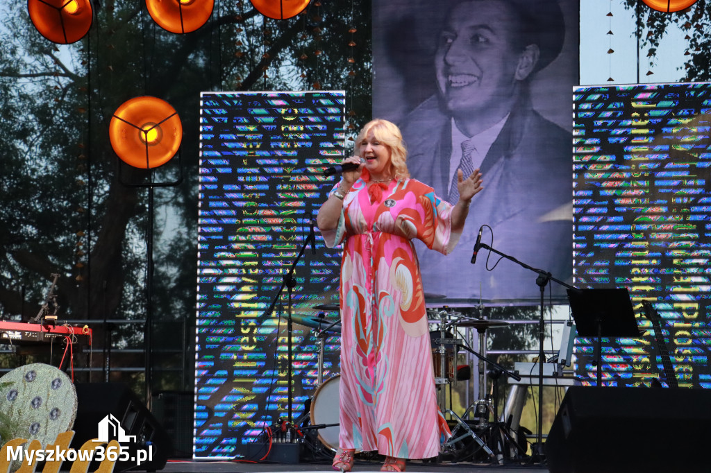 Fotorelacja II: XVI Ogólnopolski Festiwal Piosenek Janusza Gniatkowskiego w Poraju