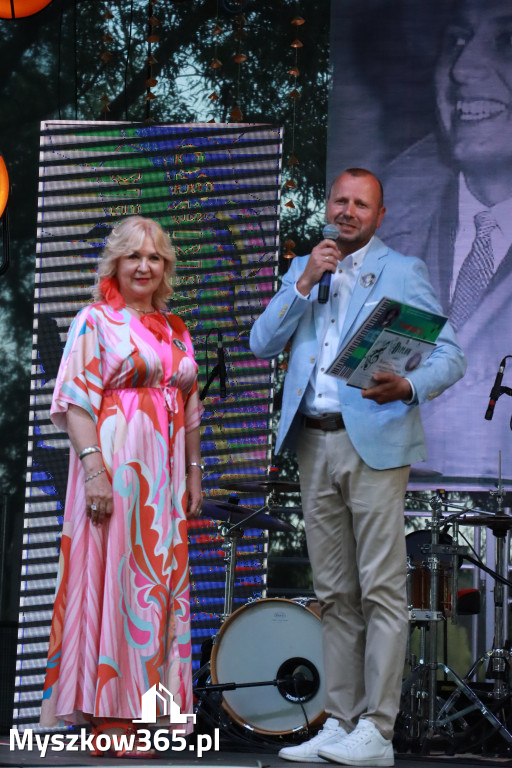Fotorelacja II: XVI Ogólnopolski Festiwal Piosenek Janusza Gniatkowskiego w Poraju