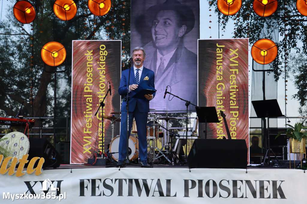 Fotorelacja II: XVI Ogólnopolski Festiwal Piosenek Janusza Gniatkowskiego w Poraju