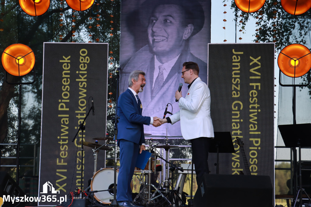 Fotorelacja II: XVI Ogólnopolski Festiwal Piosenek Janusza Gniatkowskiego w Poraju