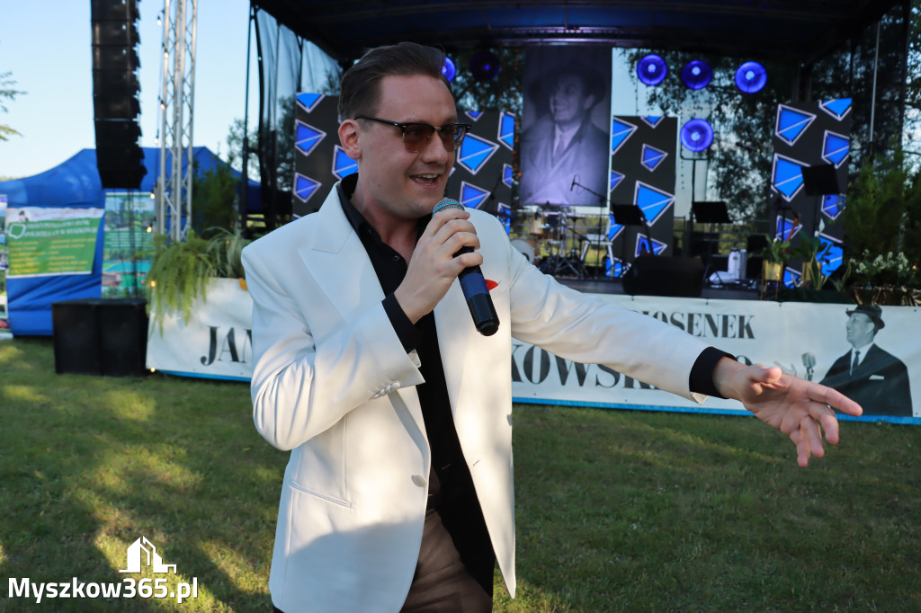 Fotorelacja II: XVI Ogólnopolski Festiwal Piosenek Janusza Gniatkowskiego w Poraju