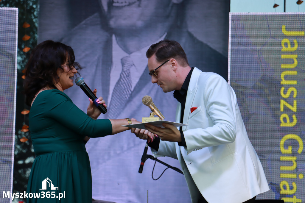 Fotorelacja II: XVI Ogólnopolski Festiwal Piosenek Janusza Gniatkowskiego w Poraju