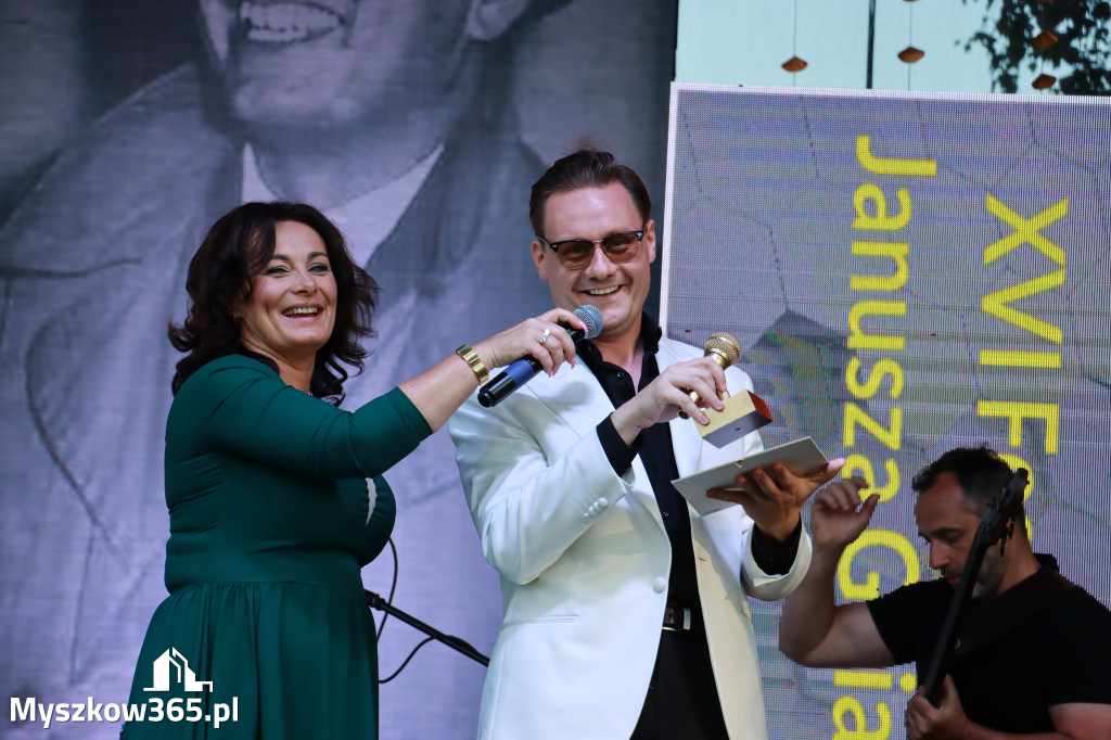 Fotorelacja II: XVI Ogólnopolski Festiwal Piosenek Janusza Gniatkowskiego w Poraju