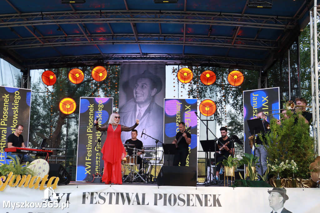 Fotorelacja II: XVI Ogólnopolski Festiwal Piosenek Janusza Gniatkowskiego w Poraju