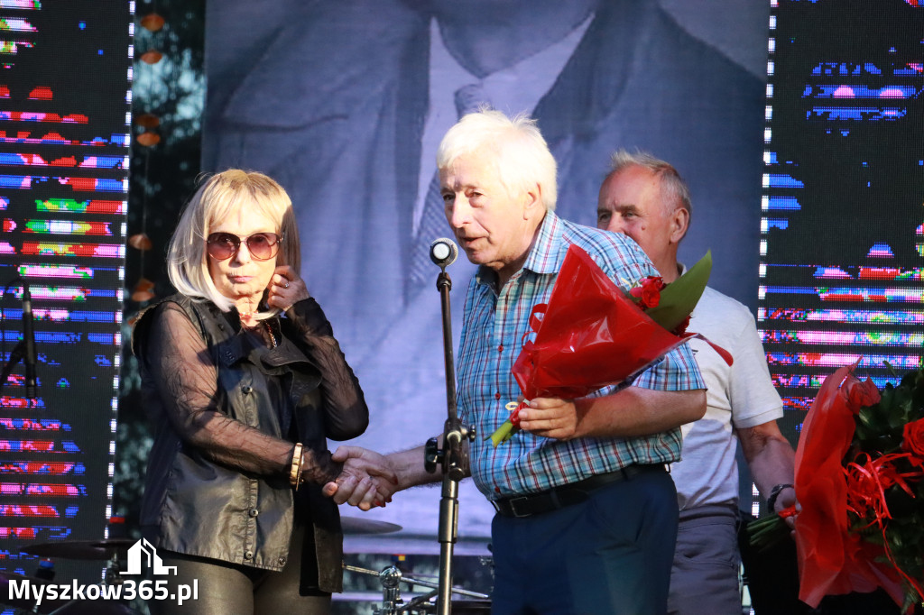 Fotorelacja II: XVI Ogólnopolski Festiwal Piosenek Janusza Gniatkowskiego w Poraju