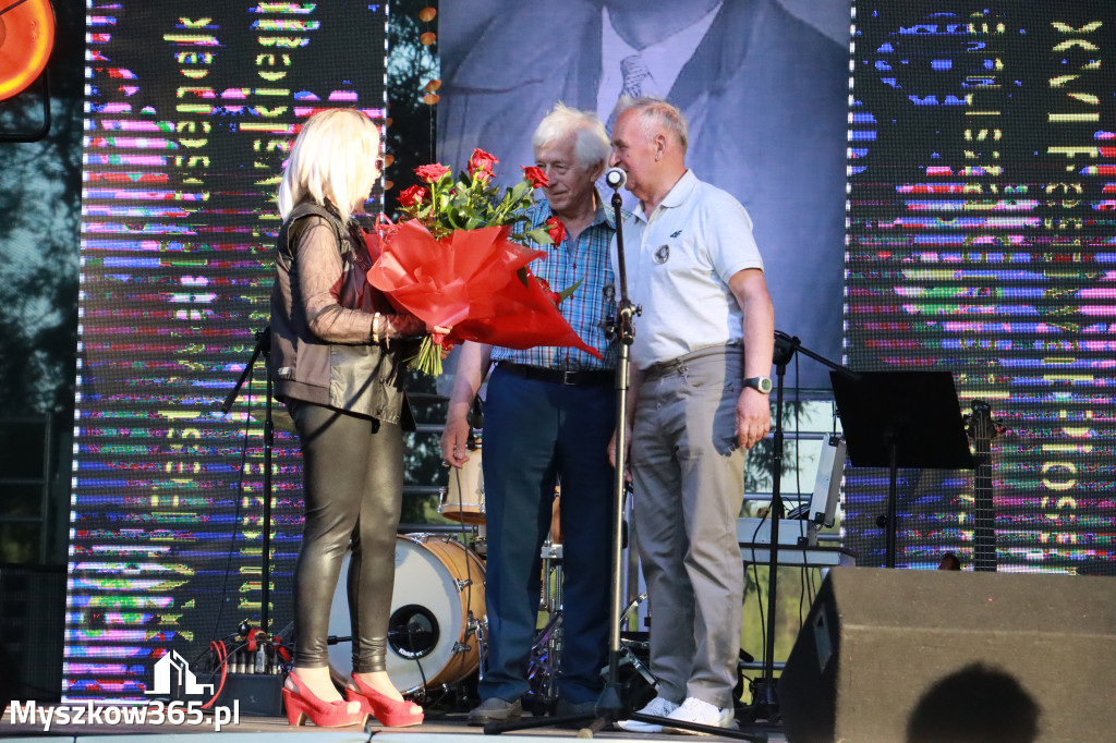 Fotorelacja II: XVI Ogólnopolski Festiwal Piosenek Janusza Gniatkowskiego w Poraju