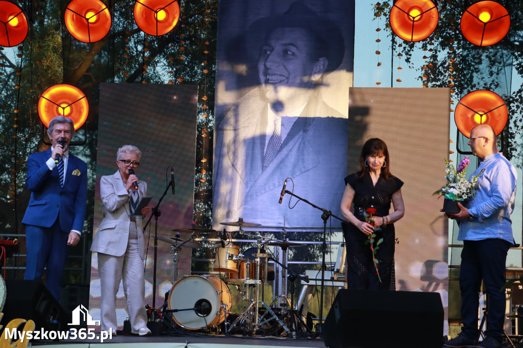 Fotorelacja II: XVI Ogólnopolski Festiwal Piosenek Janusza Gniatkowskiego w Poraju