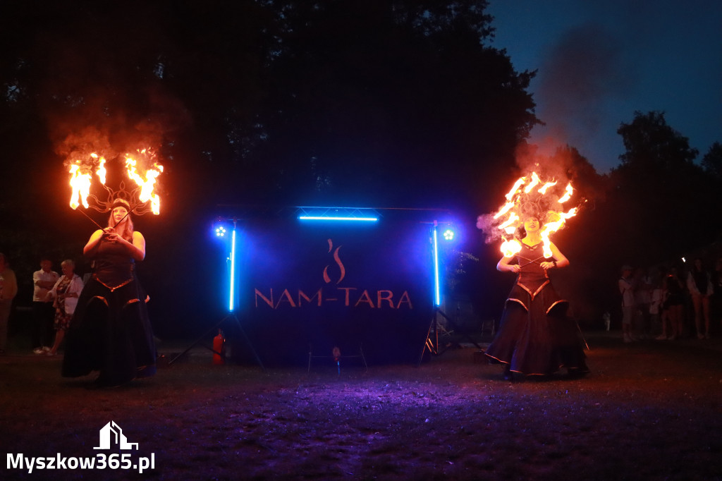 Fotorelacja II: Muzyczne Wianki w Myszkowie - FIRESHOW – Teatr ognia NAM-TARA