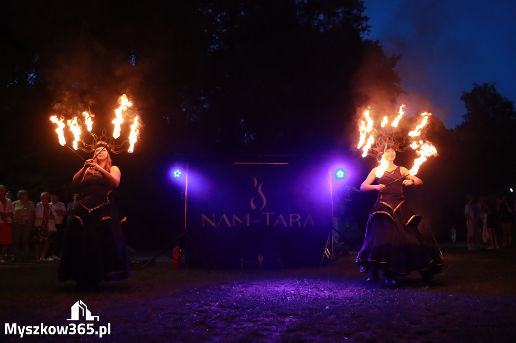 Fotorelacja II: Muzyczne Wianki w Myszkowie - FIRESHOW – Teatr ognia NAM-TARA