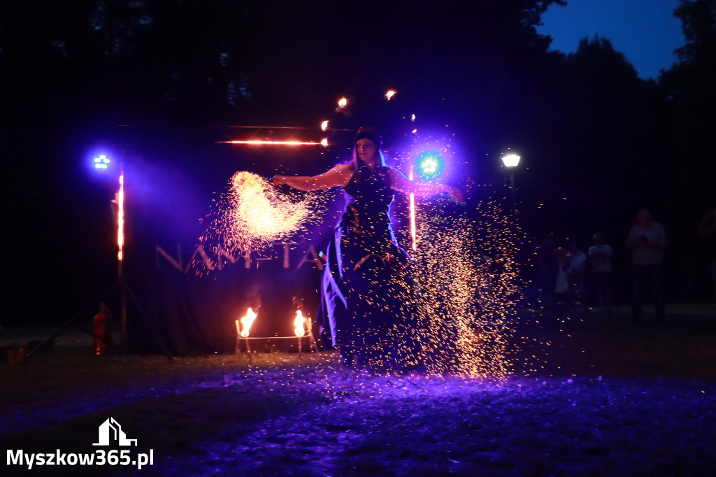 Fotorelacja II: Muzyczne Wianki w Myszkowie - FIRESHOW – Teatr ognia NAM-TARA