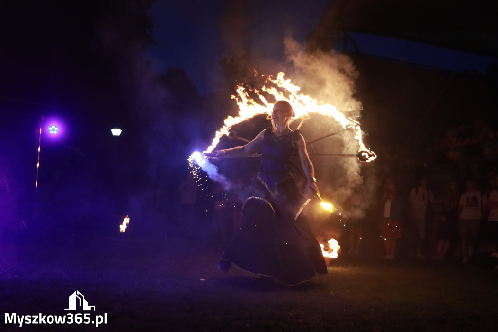 Fotorelacja II: Muzyczne Wianki w Myszkowie - FIRESHOW – Teatr ognia NAM-TARA