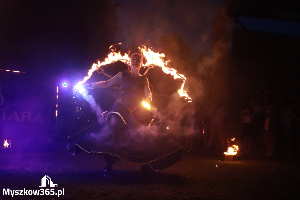 Fotorelacja II: Muzyczne Wianki w Myszkowie - FIRESHOW – Teatr ognia NAM-TARA