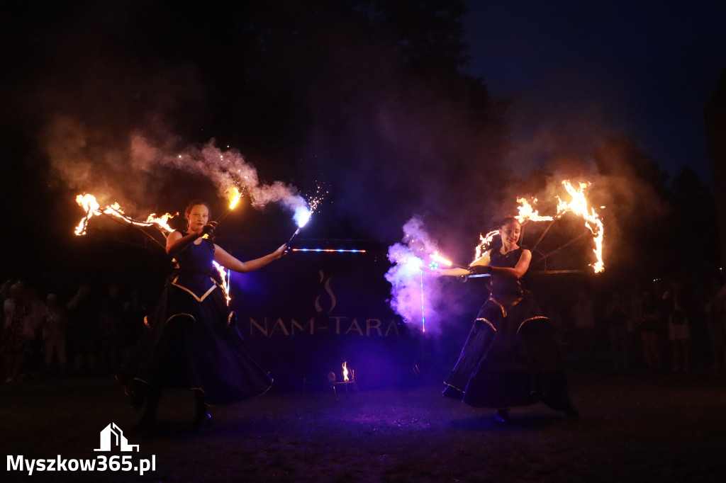 Fotorelacja II: Muzyczne Wianki w Myszkowie - FIRESHOW – Teatr ognia NAM-TARA
