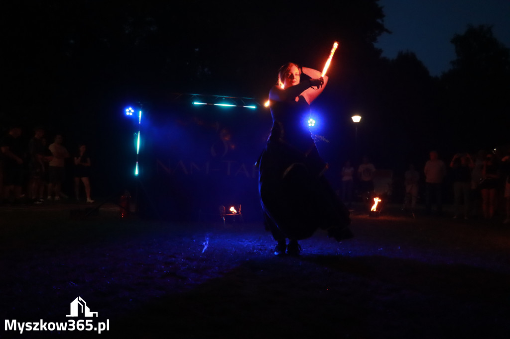 Fotorelacja II: Muzyczne Wianki w Myszkowie - FIRESHOW – Teatr ognia NAM-TARA