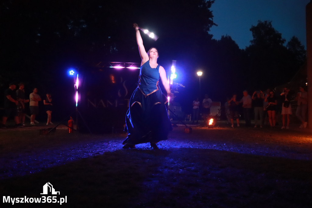 Fotorelacja II: Muzyczne Wianki w Myszkowie - FIRESHOW – Teatr ognia NAM-TARA