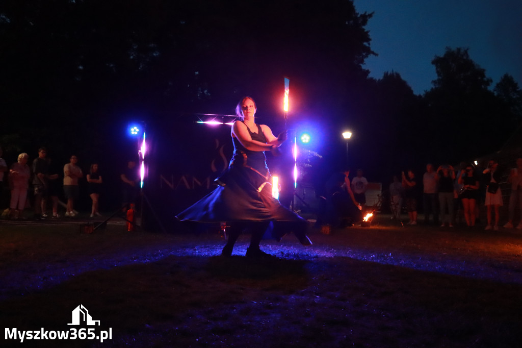 Fotorelacja II: Muzyczne Wianki w Myszkowie - FIRESHOW – Teatr ognia NAM-TARA