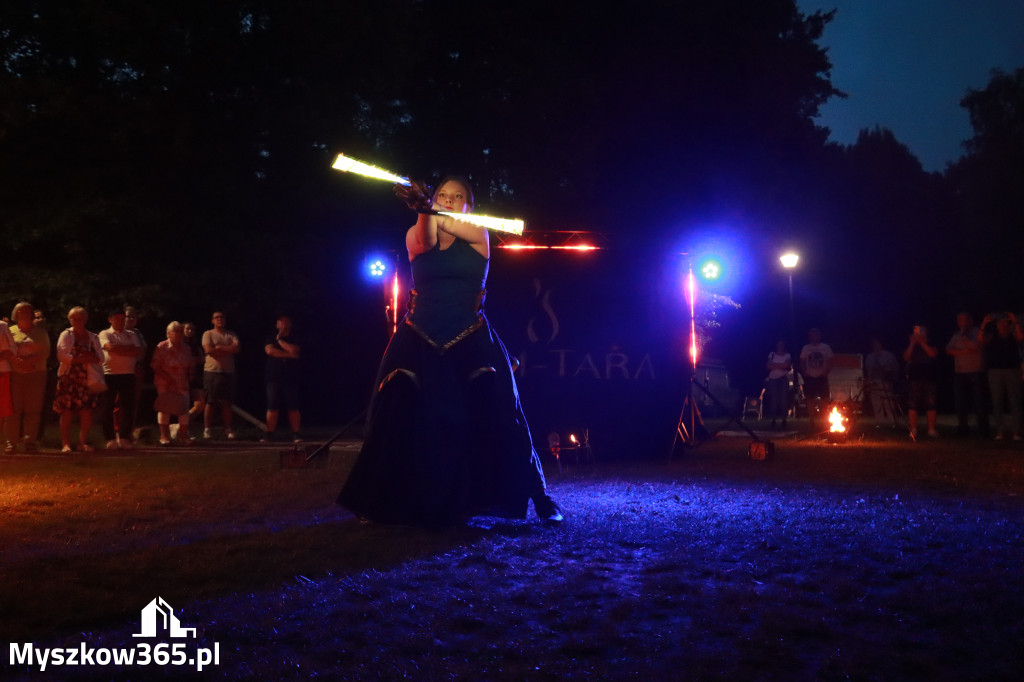 Fotorelacja II: Muzyczne Wianki w Myszkowie - FIRESHOW – Teatr ognia NAM-TARA