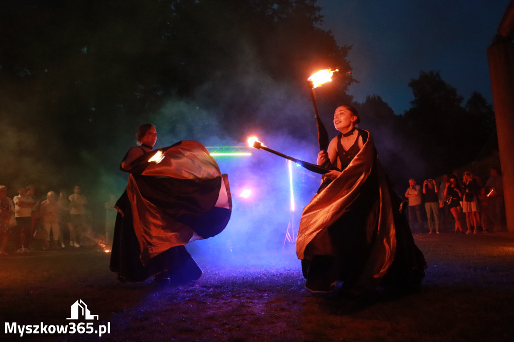 Fotorelacja II: Muzyczne Wianki w Myszkowie - FIRESHOW – Teatr ognia NAM-TARA