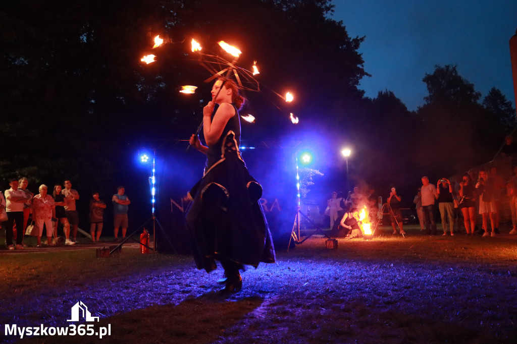 Fotorelacja II: Muzyczne Wianki w Myszkowie - FIRESHOW – Teatr ognia NAM-TARA