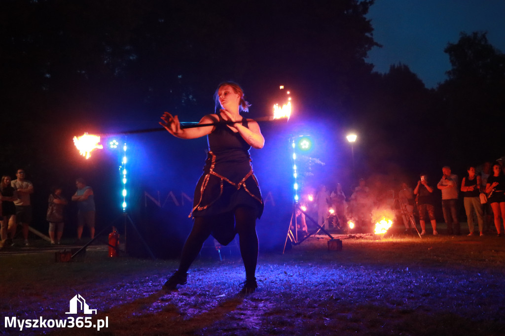Fotorelacja II: Muzyczne Wianki w Myszkowie - FIRESHOW – Teatr ognia NAM-TARA