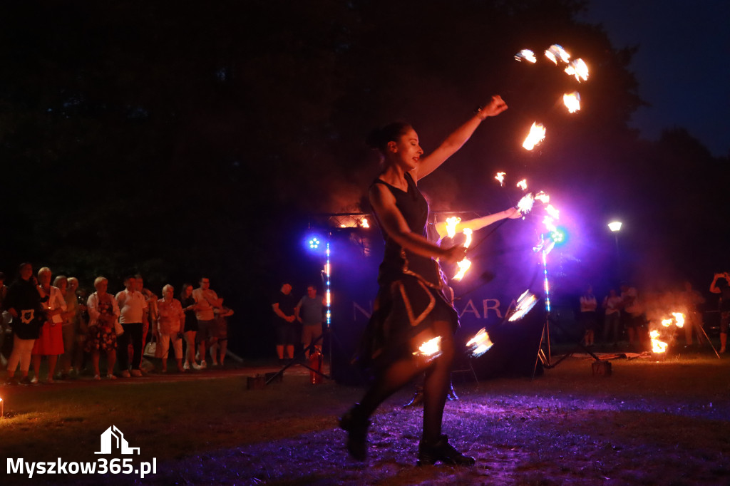 Fotorelacja II: Muzyczne Wianki w Myszkowie - FIRESHOW – Teatr ognia NAM-TARA