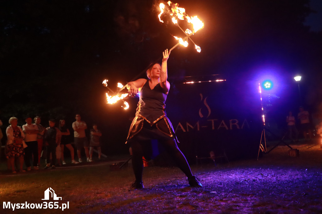 Fotorelacja II: Muzyczne Wianki w Myszkowie - FIRESHOW – Teatr ognia NAM-TARA