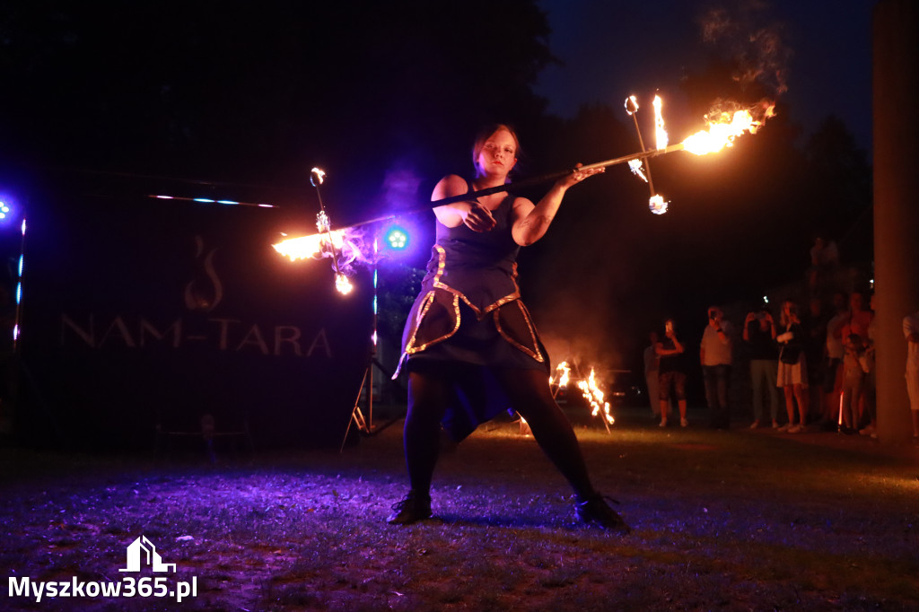 Fotorelacja II: Muzyczne Wianki w Myszkowie - FIRESHOW – Teatr ognia NAM-TARA