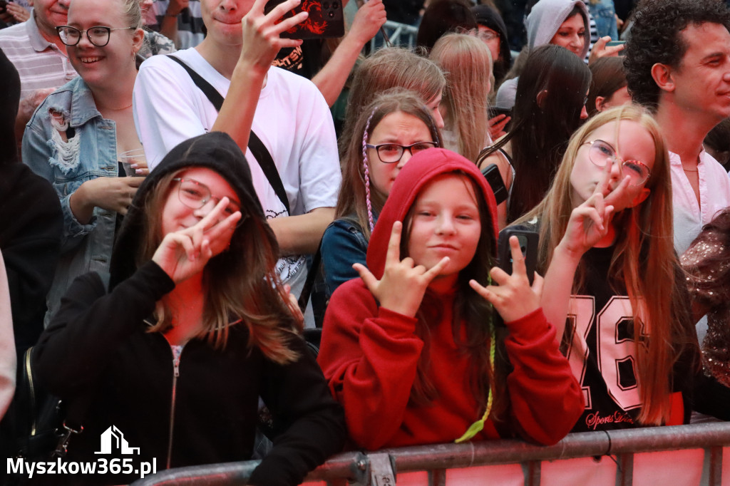 Fotorelacja II: Powitanie Wakacji i Viki Gabor w Poraju PIĄTEK cz. 2