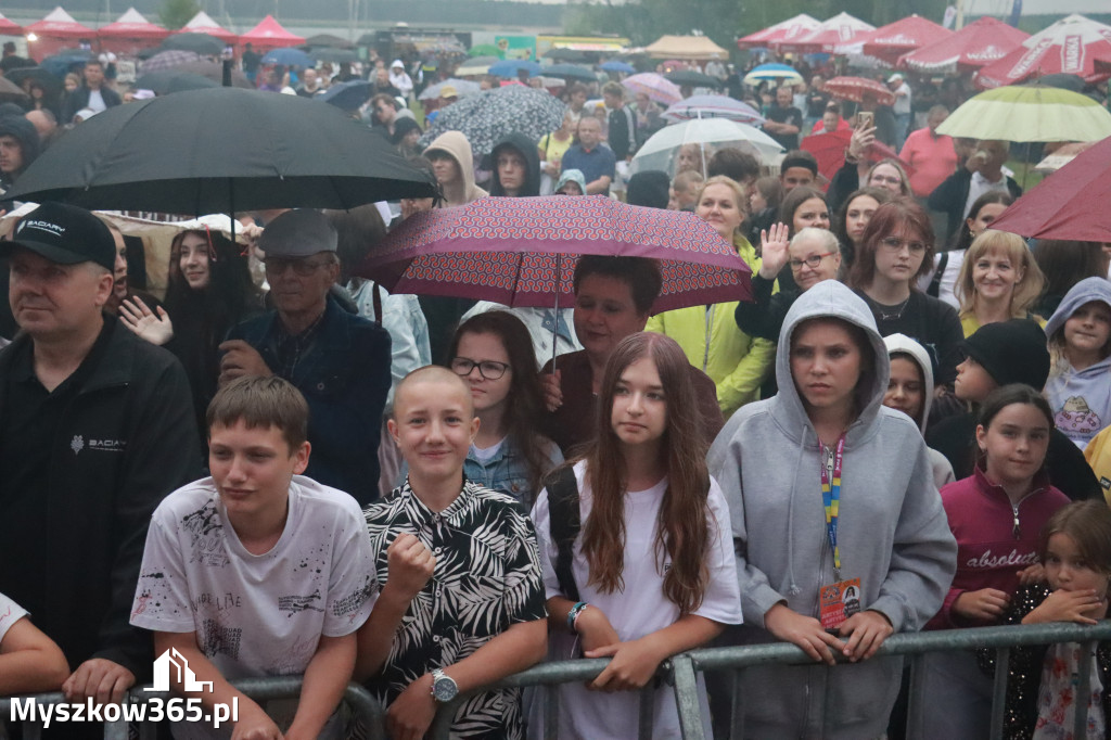 Fotorelacja II: Powitanie Wakacji i Viki Gabor w Poraju PIĄTEK cz. 2