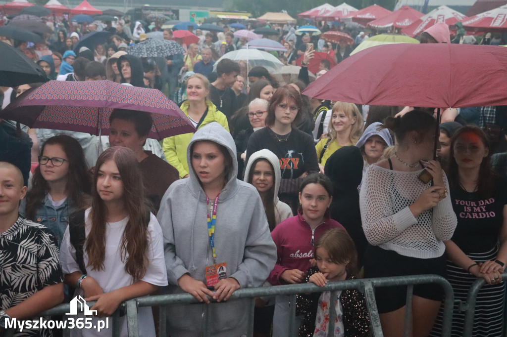 Fotorelacja II: Powitanie Wakacji i Viki Gabor w Poraju PIĄTEK cz. 2