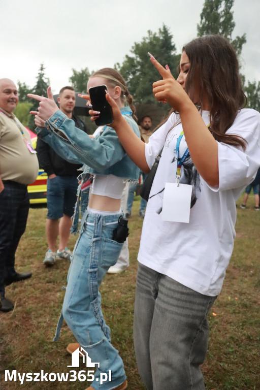 Fotorelacja II: Powitanie Wakacji i Viki Gabor w Poraju PIĄTEK cz. 2