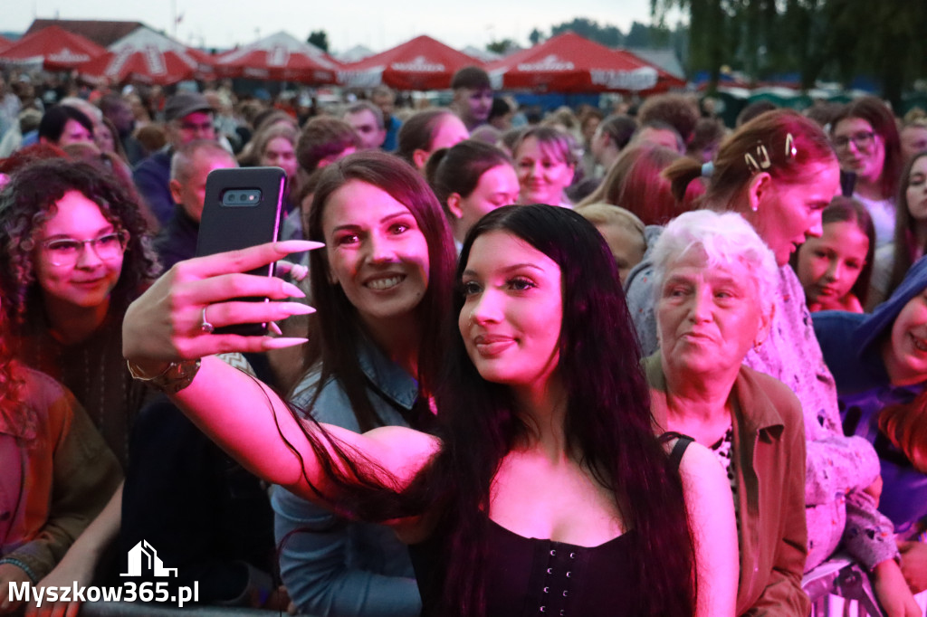 Fotorelacja II: Powitanie Wakacji i Viki Gabor w Poraju PIĄTEK cz. 2