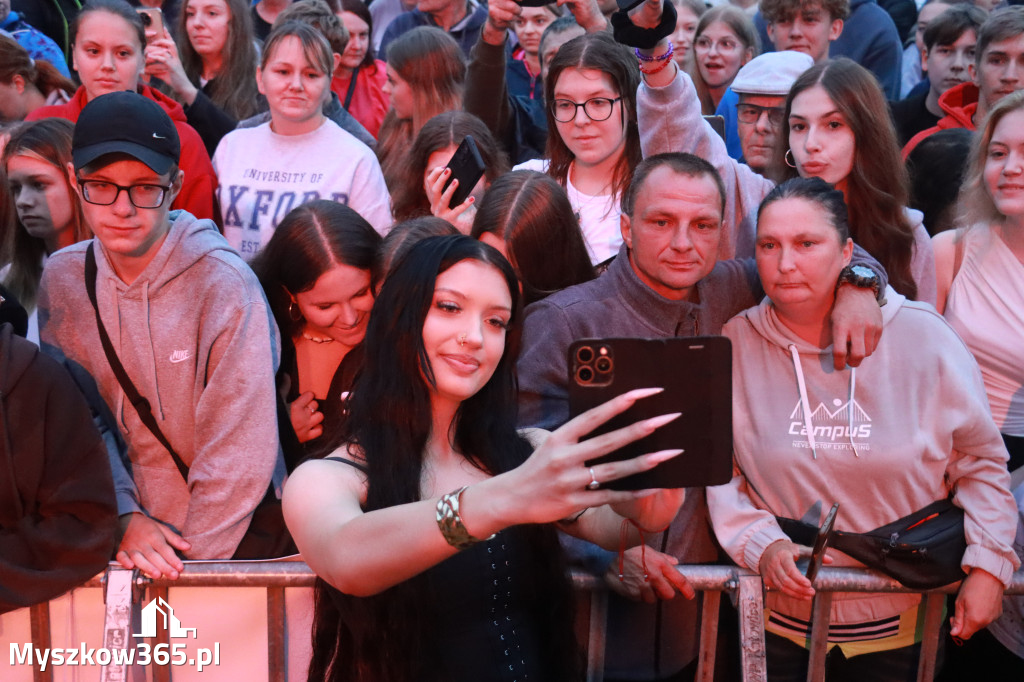 Fotorelacja II: Powitanie Wakacji i Viki Gabor w Poraju PIĄTEK cz. 2