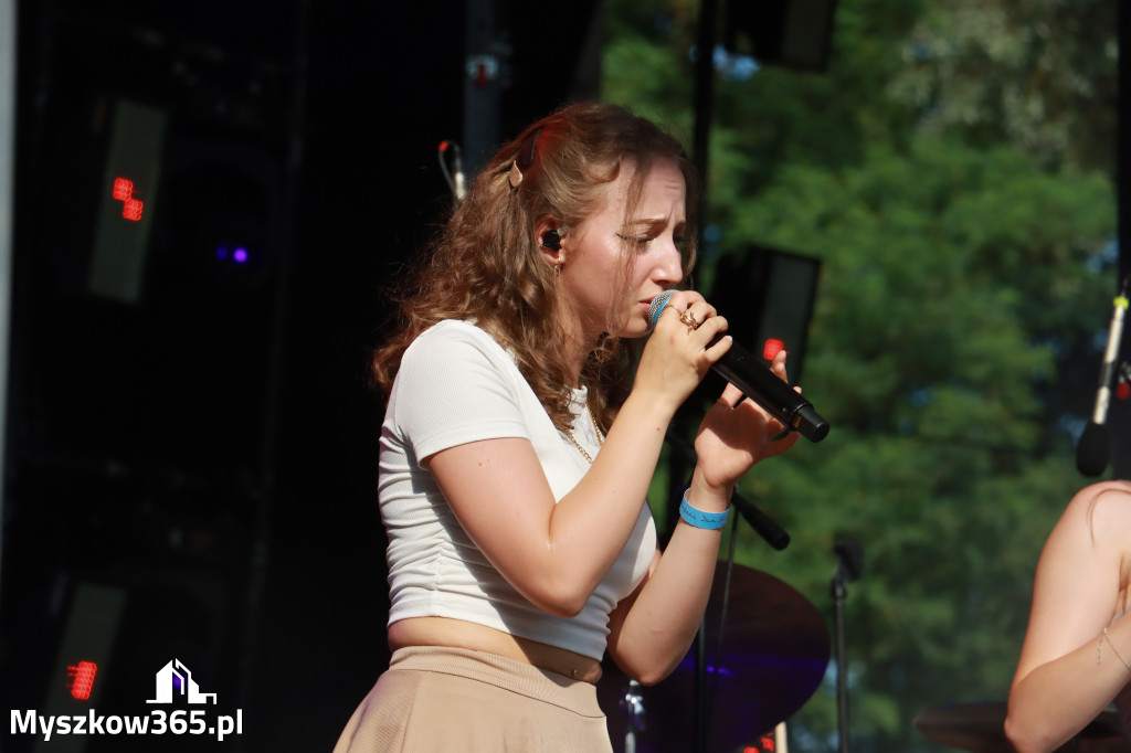 Fotorelacja IV: 75 lat Miasta Myszkowa - Koncert zespołu Stan Krytyczny